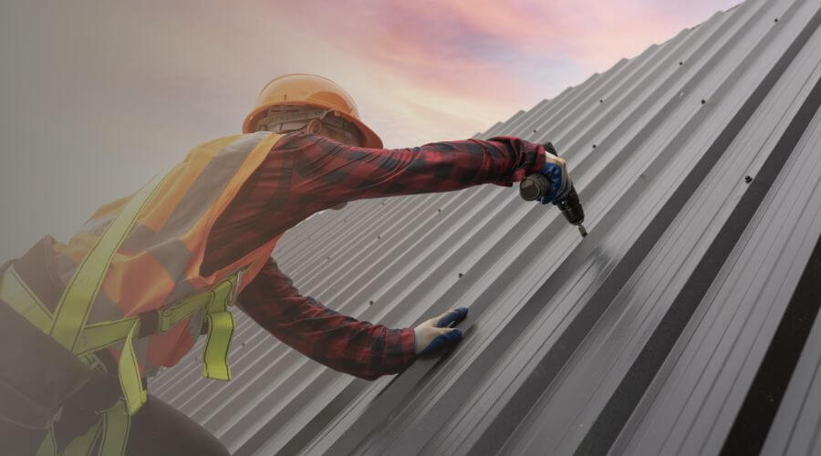 Expert Emergency Roof Repairs services in Prairie View, KS